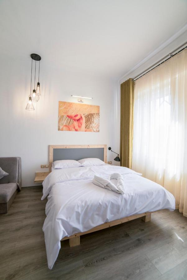 Maria Boutique Suits Budapest Exterior foto